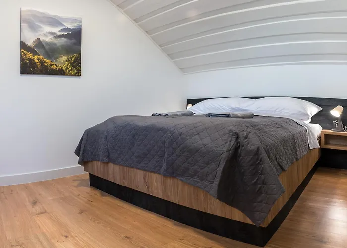 Domino-domek 1 別荘 *